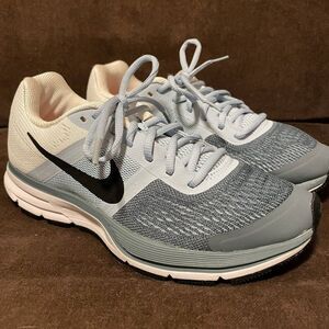 Nike Air Pegasus + 30 Dark Grey Grey Light Grey Salmon Orange 8.5 US 40 EUR Wmns